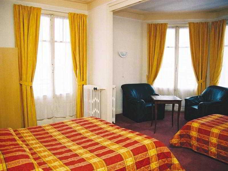 Hotel Foch Nancy Gare Quarto foto